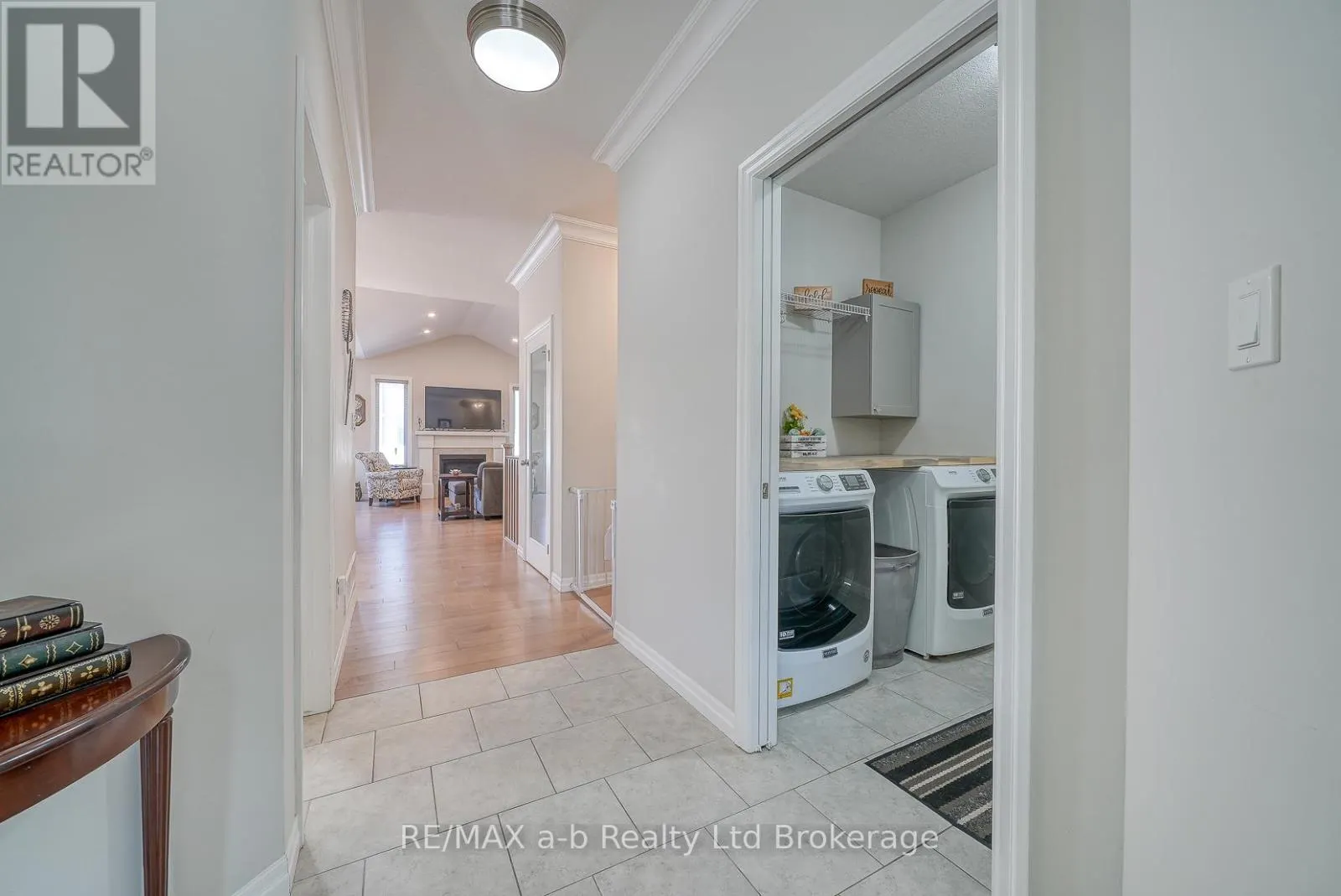 37 LOWRIE CRESCENT