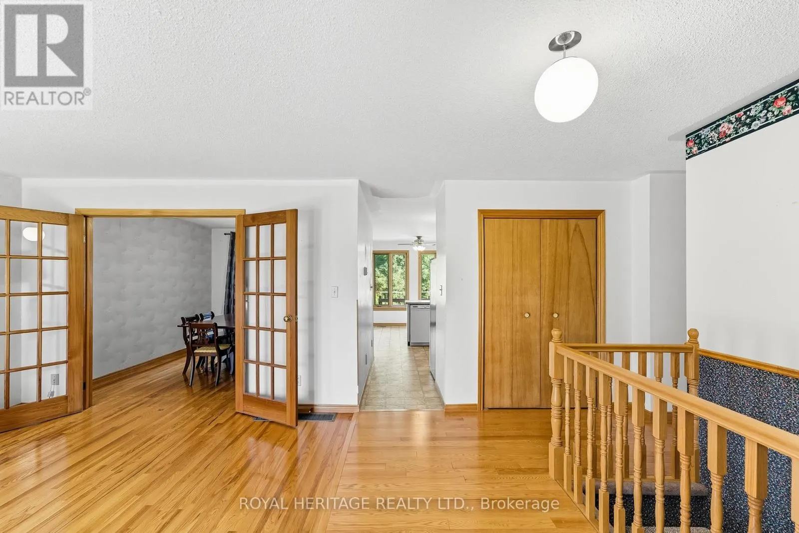 24 BUTLER STREET W