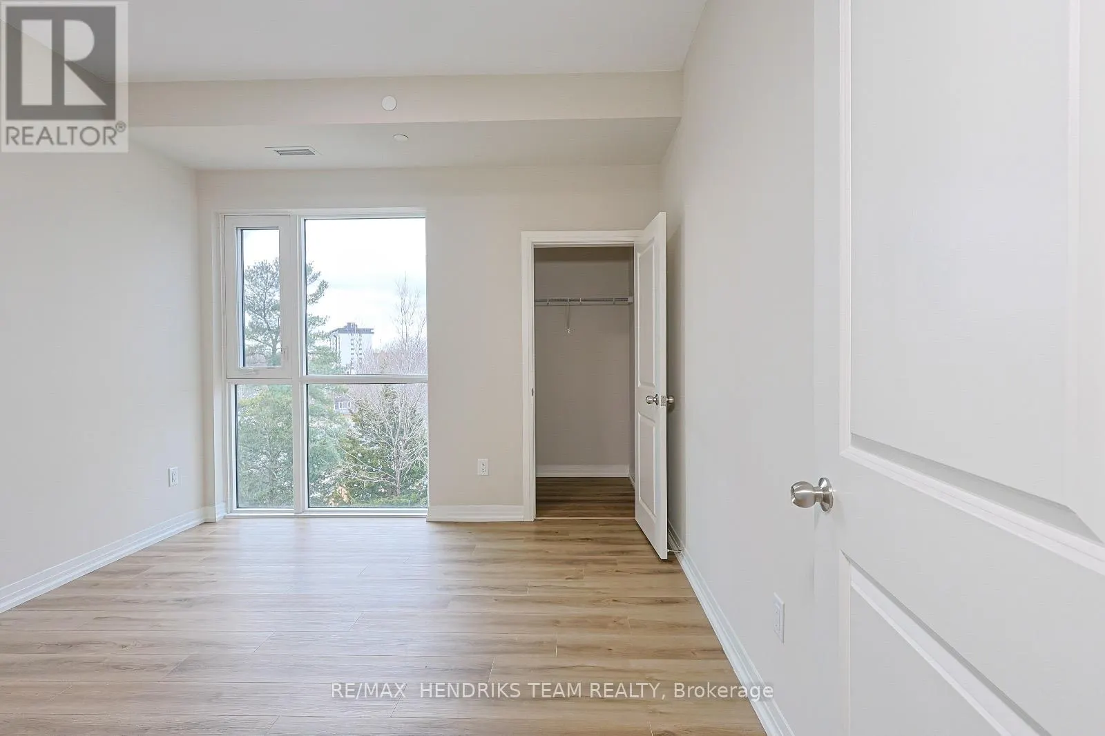 LP40 - 50 HERRICK AVENUE, #LP40
