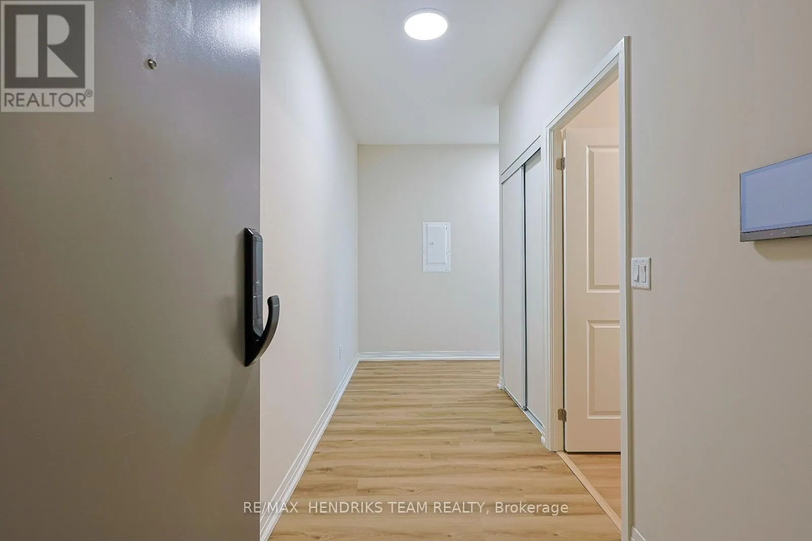 LP40 - 50 HERRICK AVENUE, #LP40