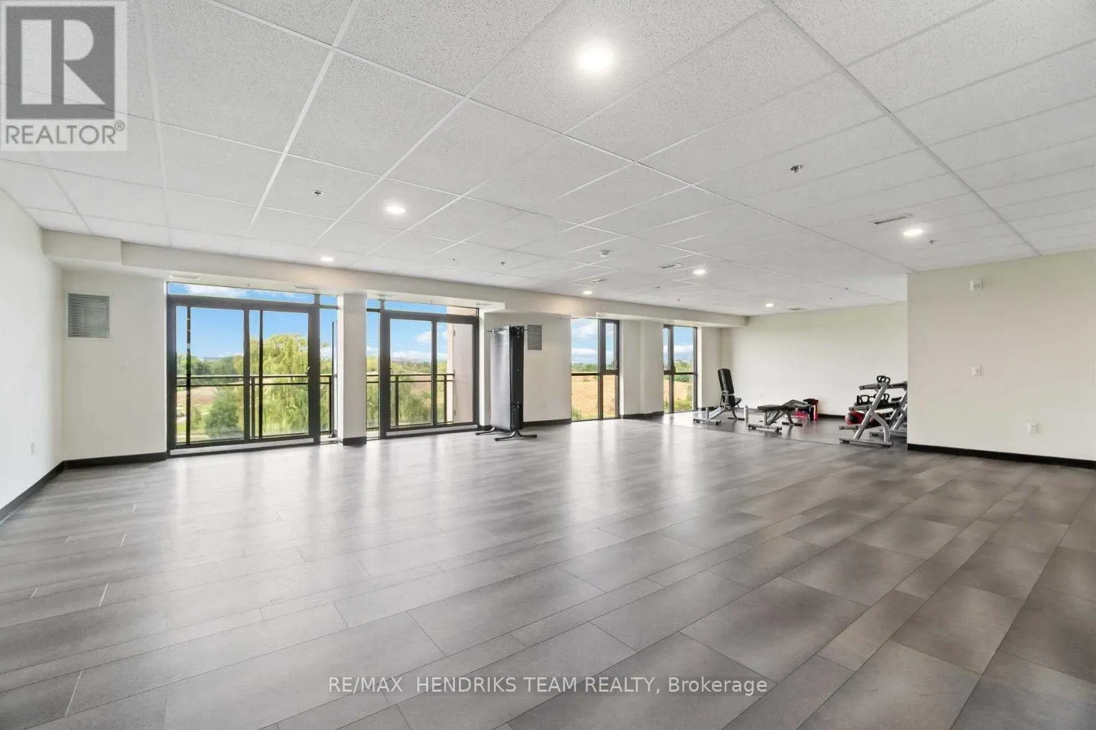 LP40 - 50 HERRICK AVENUE, #LP40