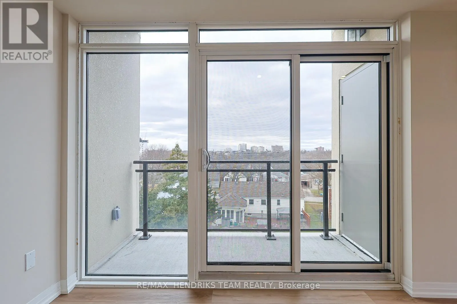 LP40 - 50 HERRICK AVENUE, #LP40