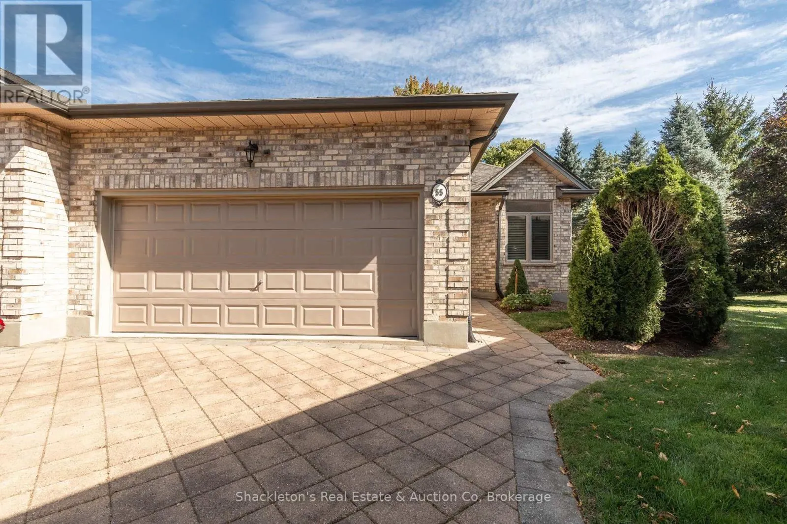55 - 44 EDGEVALLEY ROAD, #55