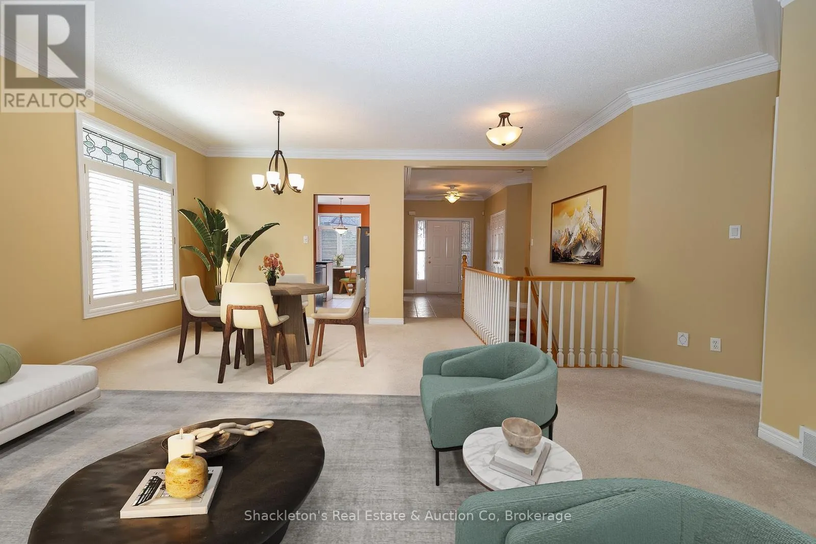 55 - 44 EDGEVALLEY ROAD, #55