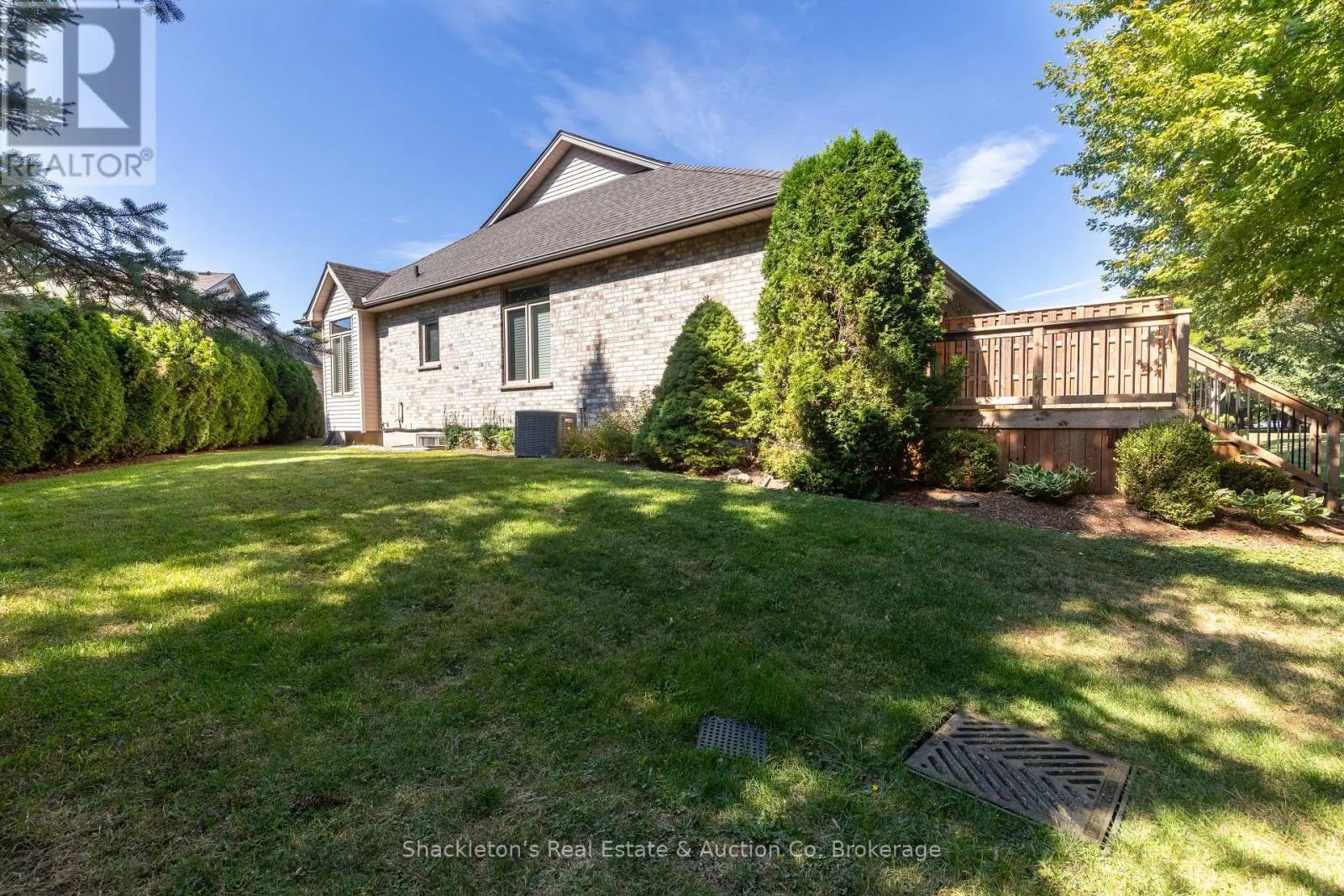 55 - 44 EDGEVALLEY ROAD, #55
