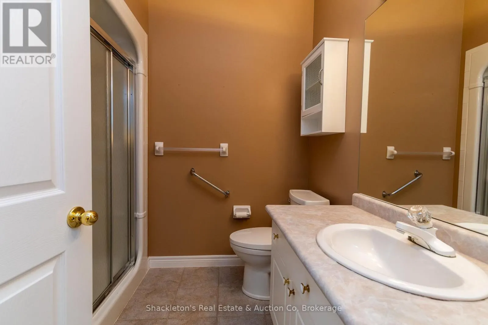 55 - 44 EDGEVALLEY ROAD, #55