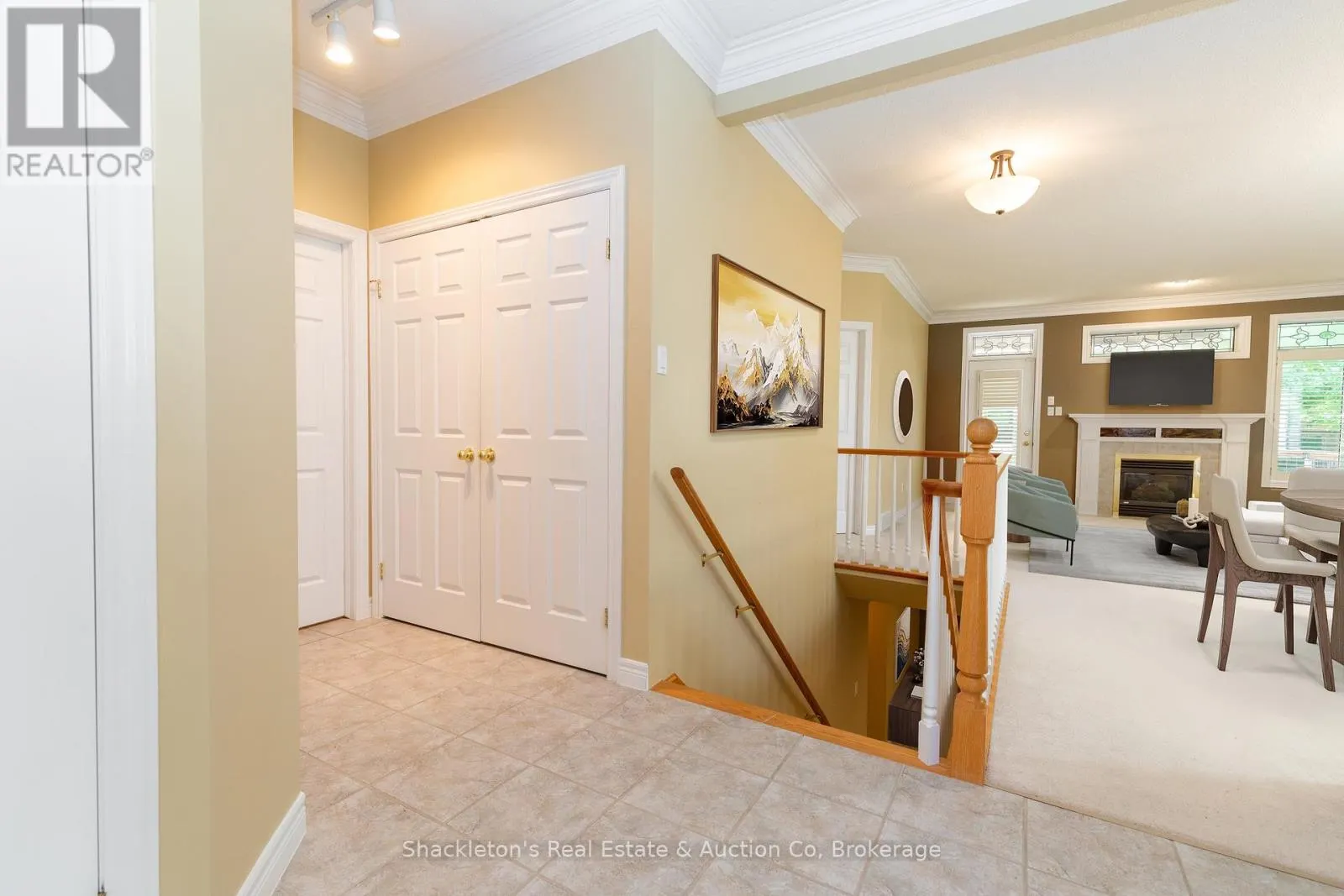 55 - 44 EDGEVALLEY ROAD, #55
