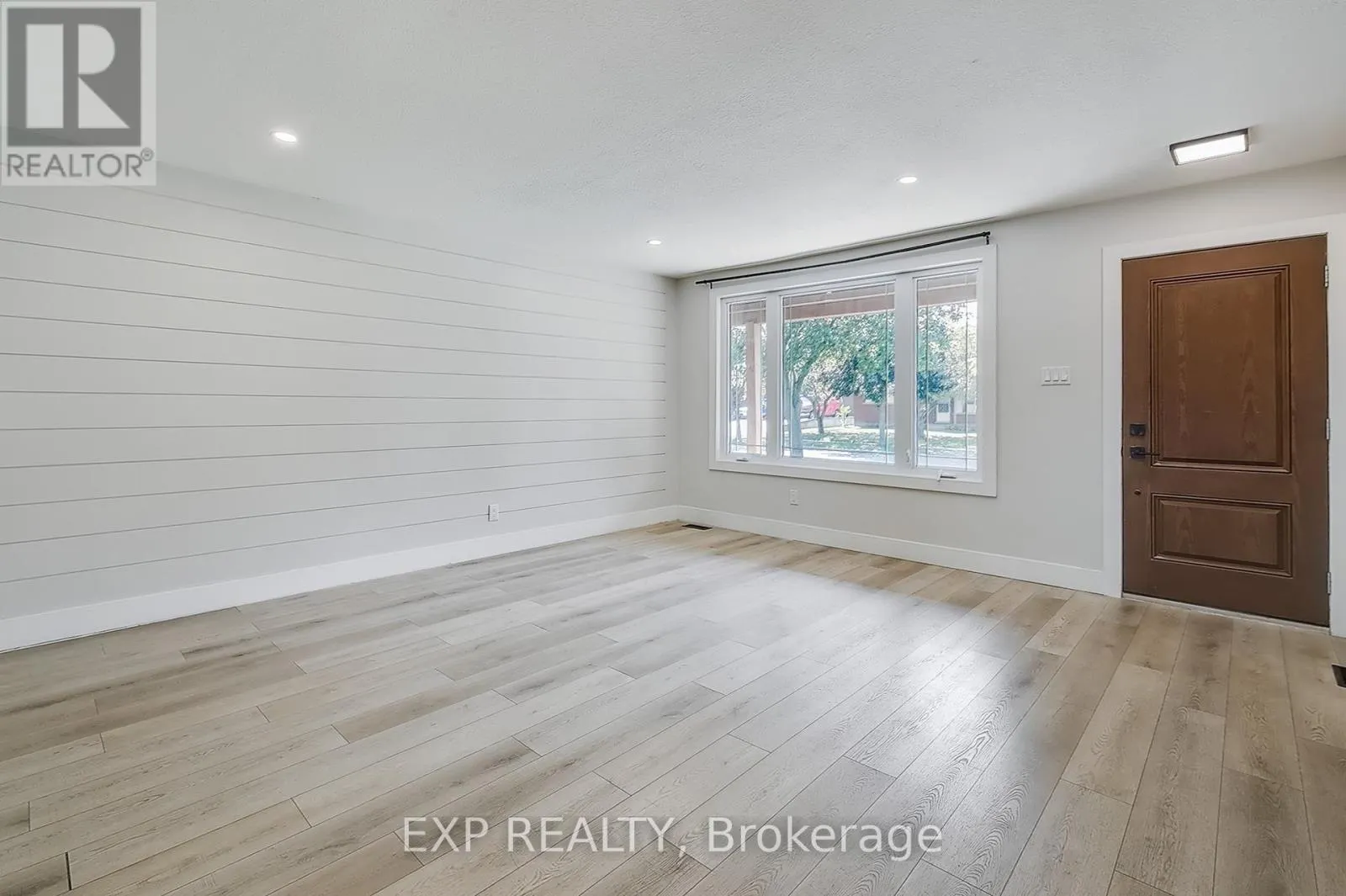 88 OAK STREET
