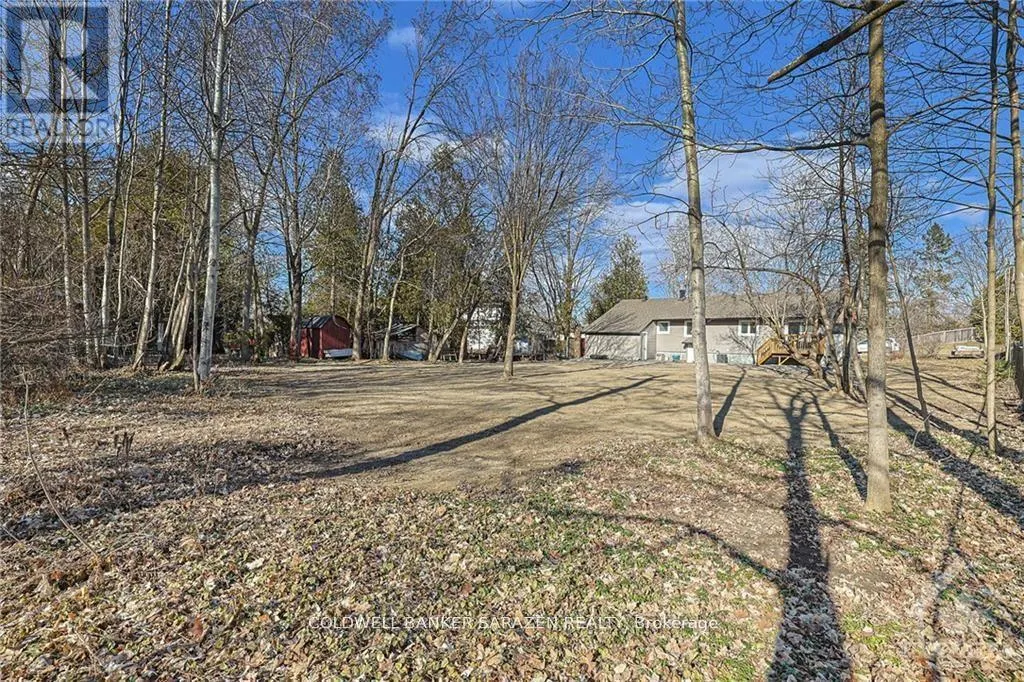 16 TURTLEBACK WAY