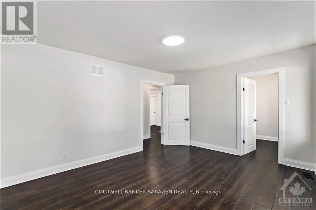 16 TURTLEBACK WAY
