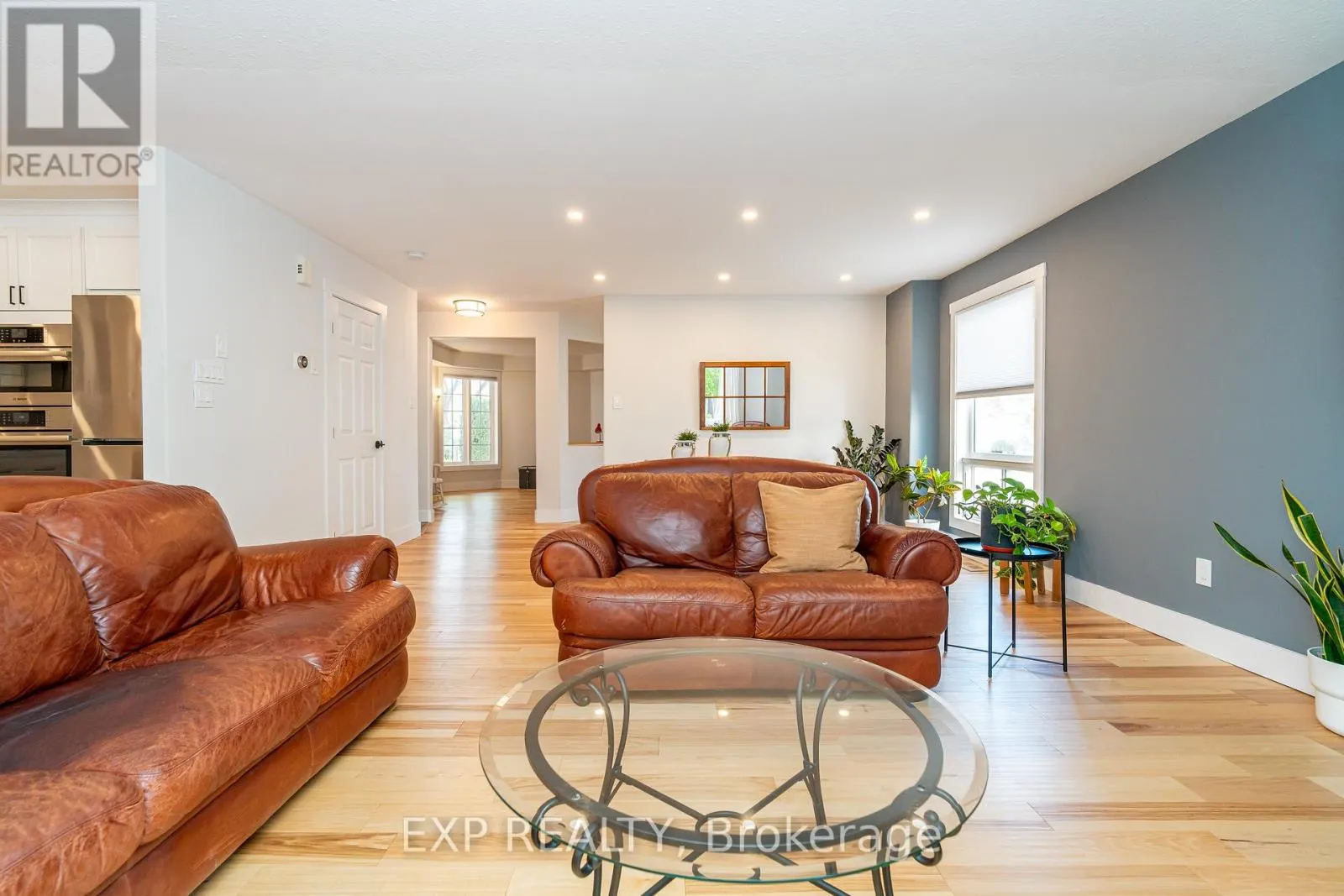 66 NEWCASTLE AVENUE