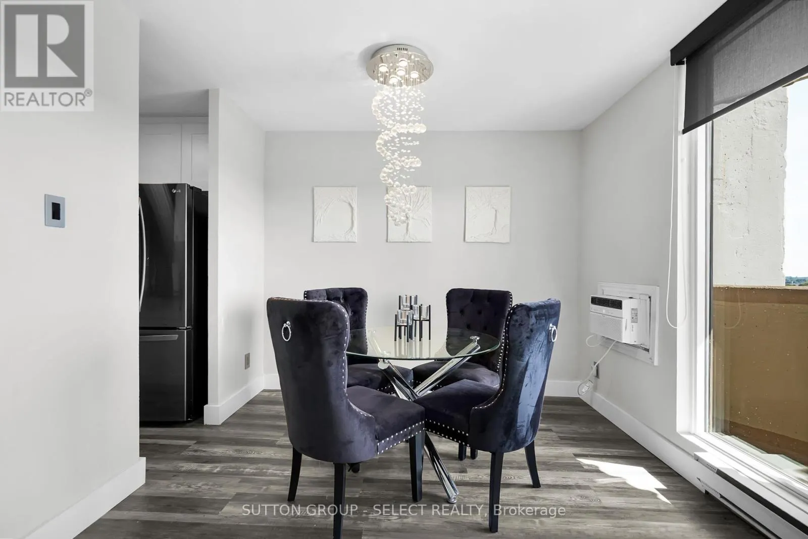 1204 - 1105 JALNA BOULEVARD, #1204