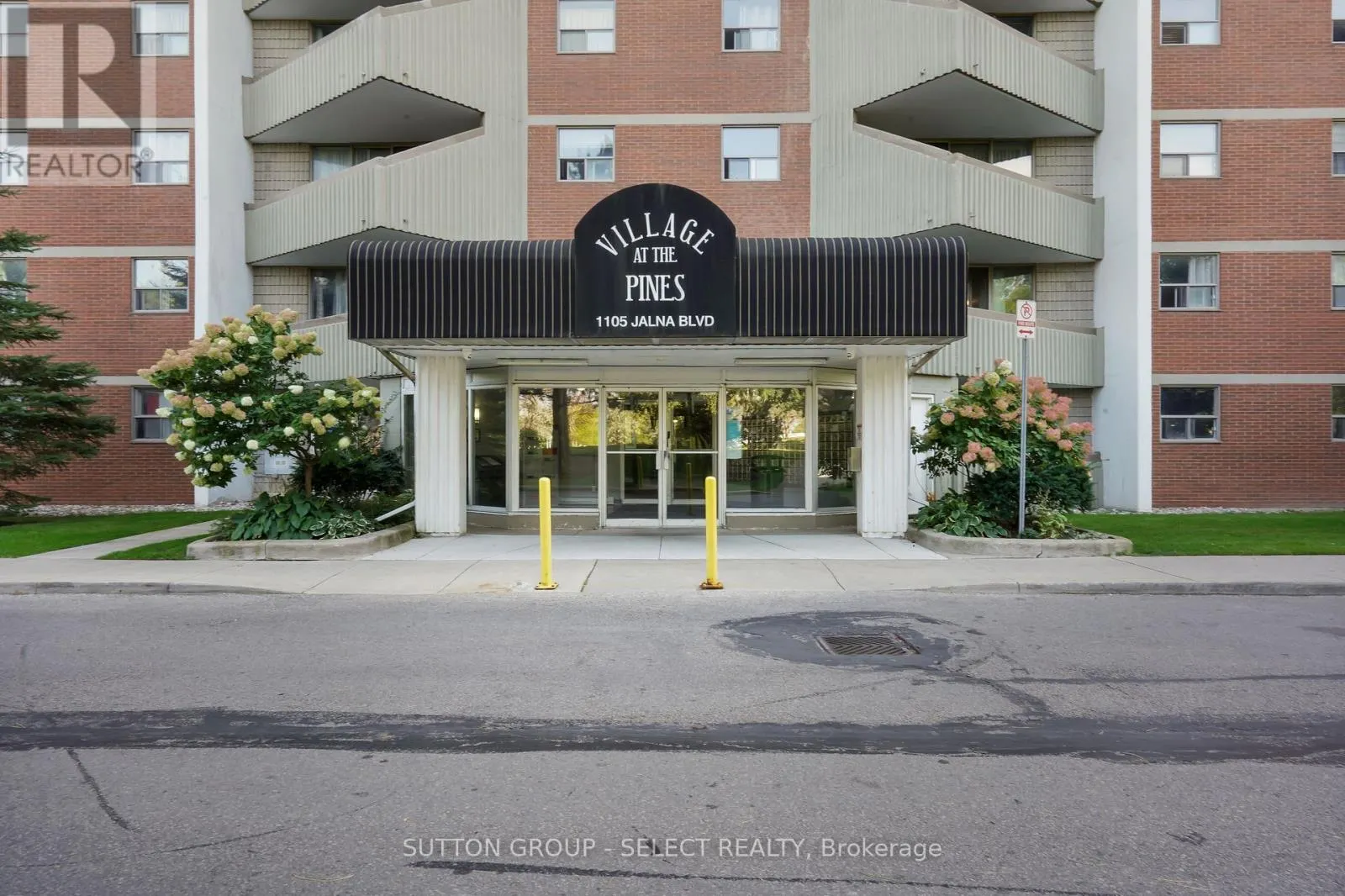 1204 - 1105 JALNA BOULEVARD, #1204
