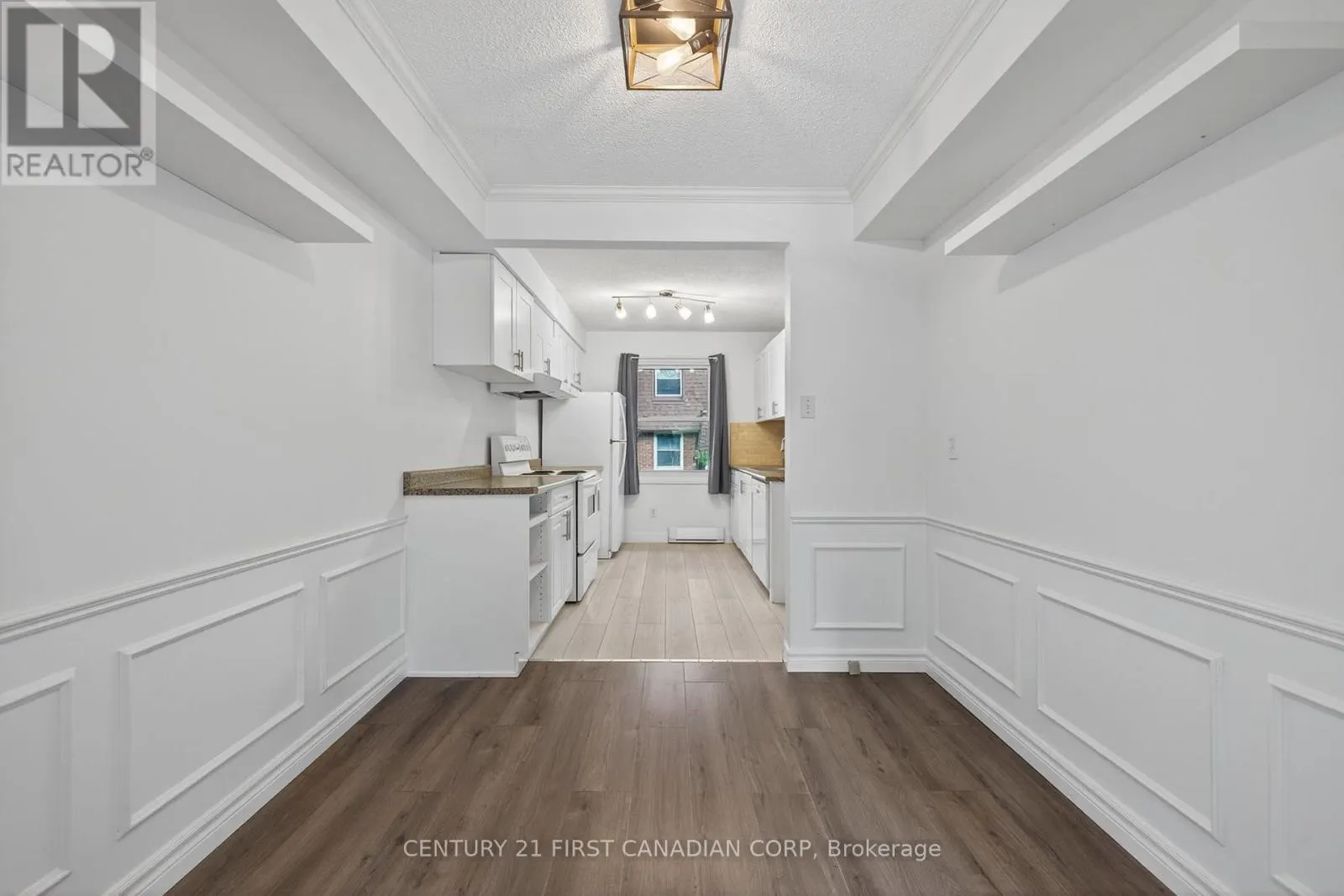 176 GARDENWOOD DRIVE