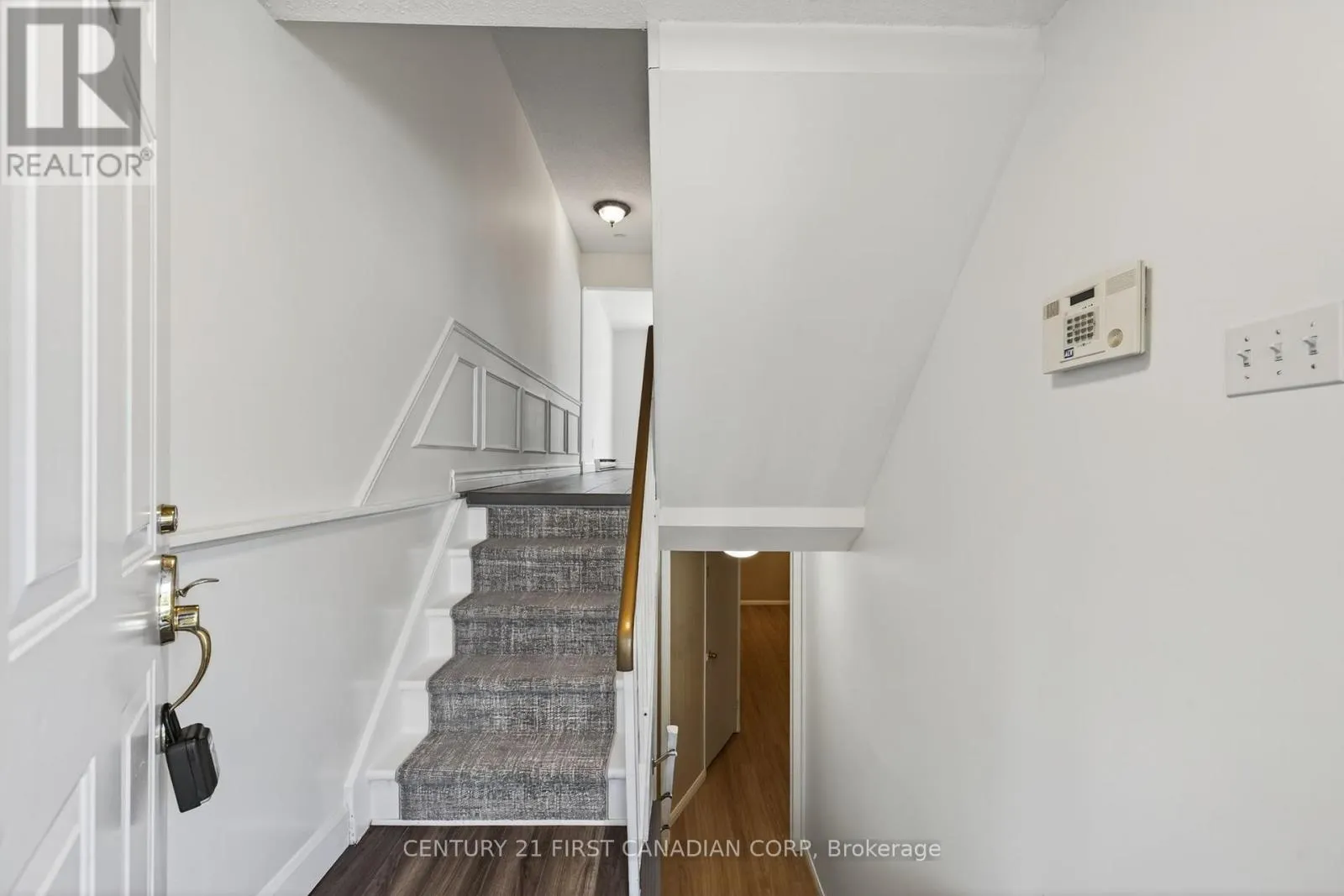 176 GARDENWOOD DRIVE