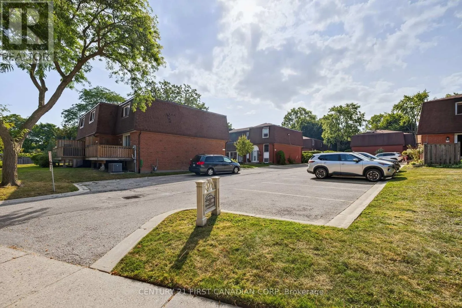 176 GARDENWOOD DRIVE