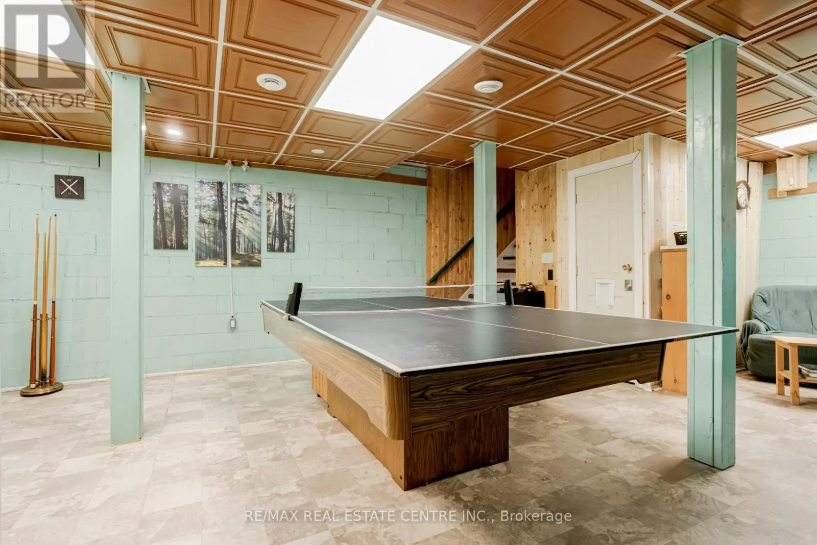 1388 CARLSMOUNT ROAD