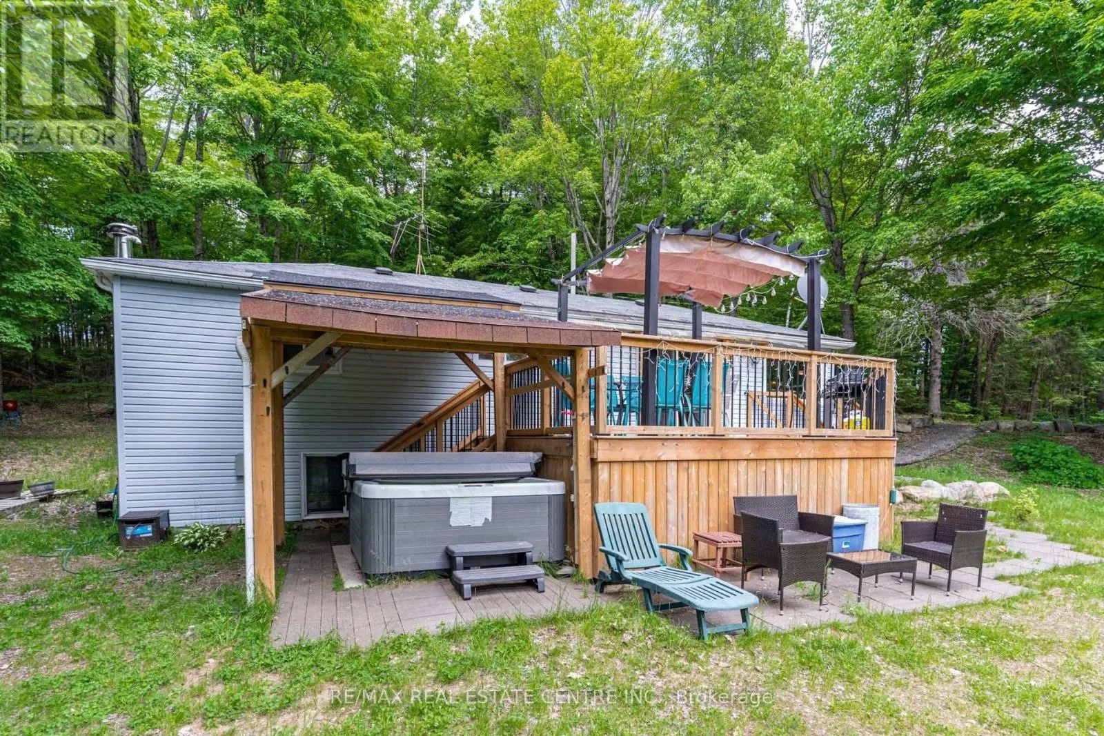 1388 CARLSMOUNT ROAD