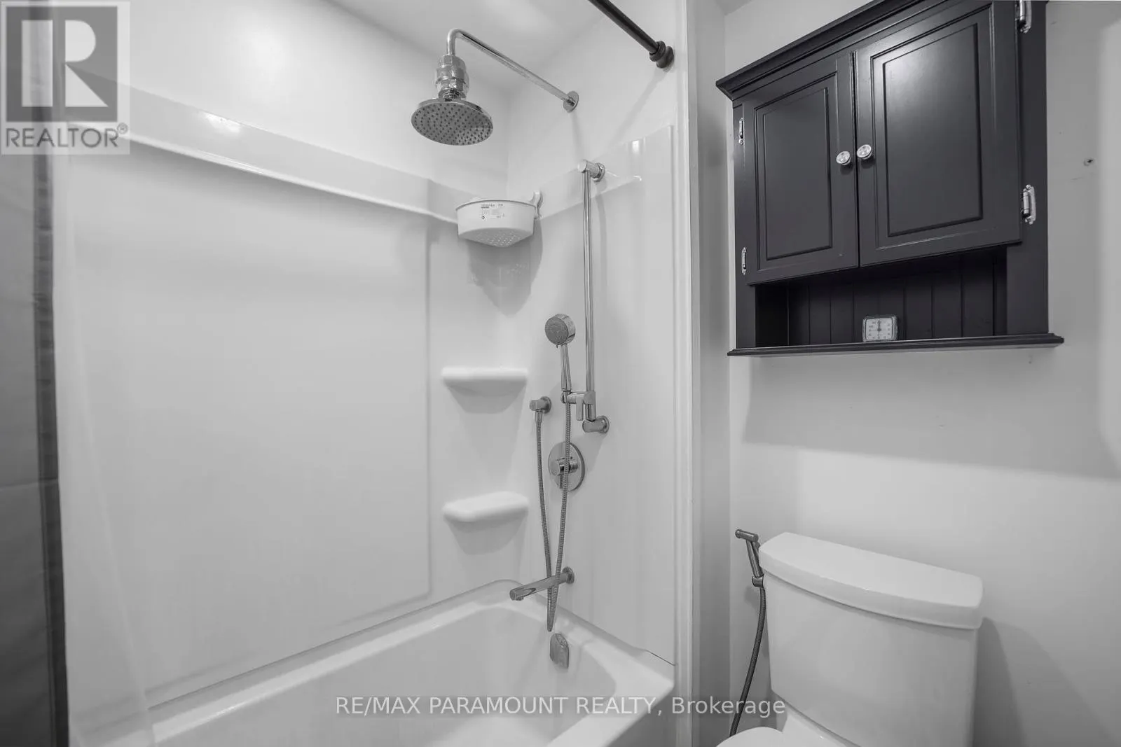4 - 85 ALBRIGHT ROAD