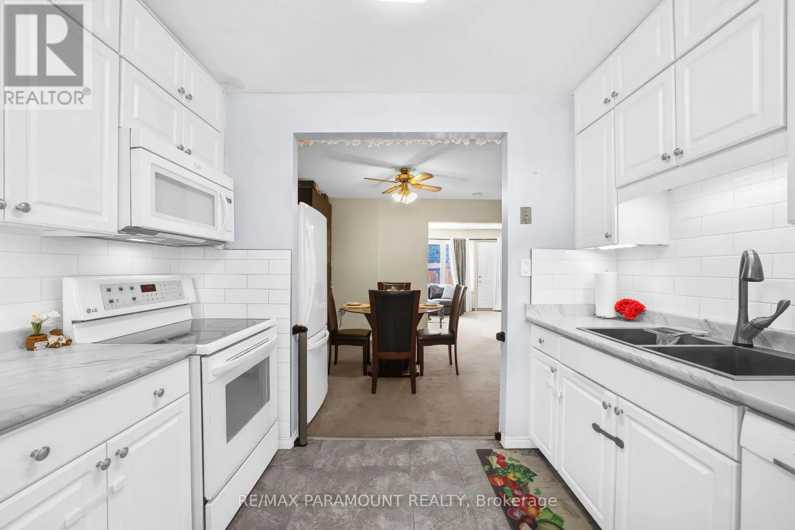 4 - 85 ALBRIGHT ROAD