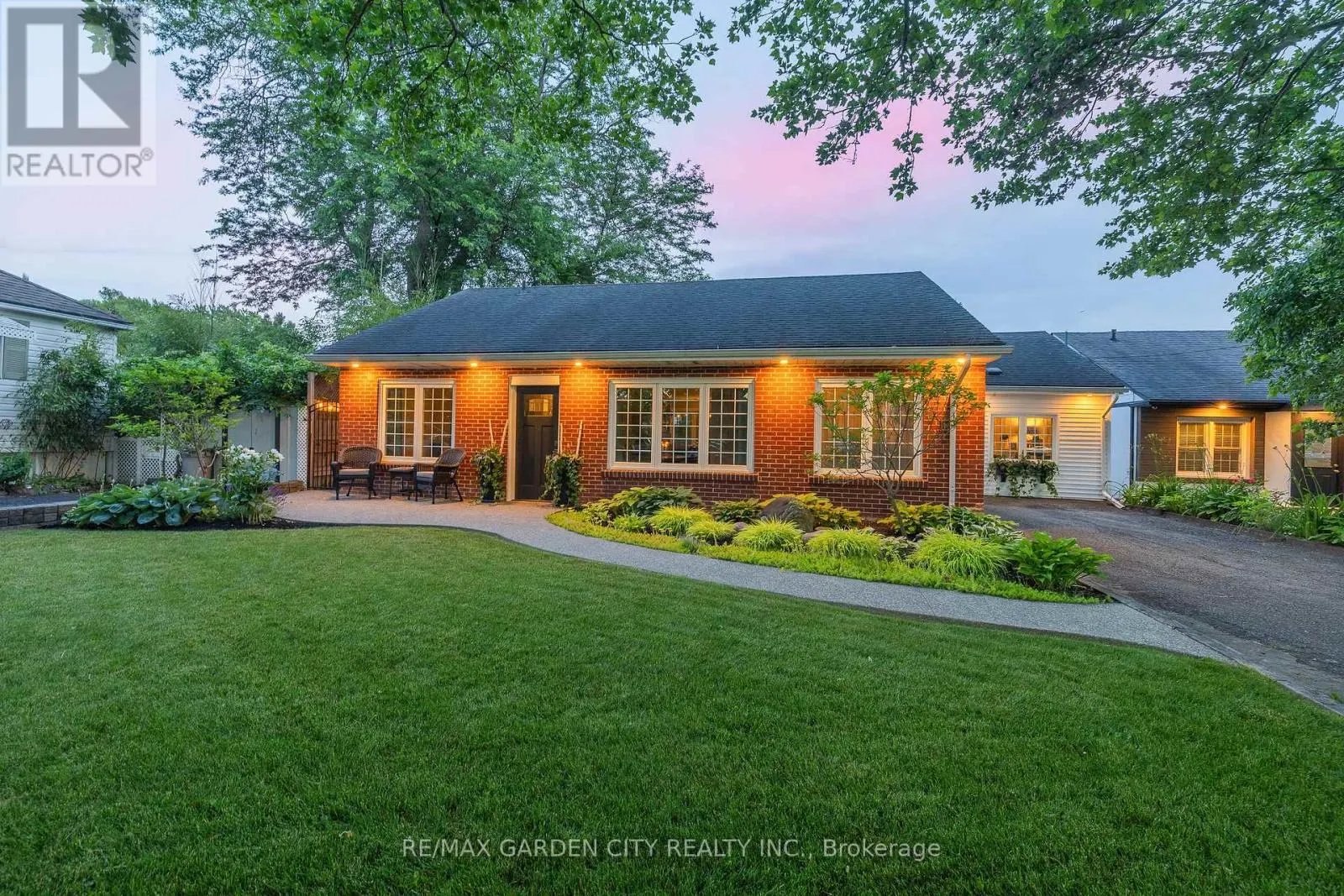 52 BEAMER AVENUE