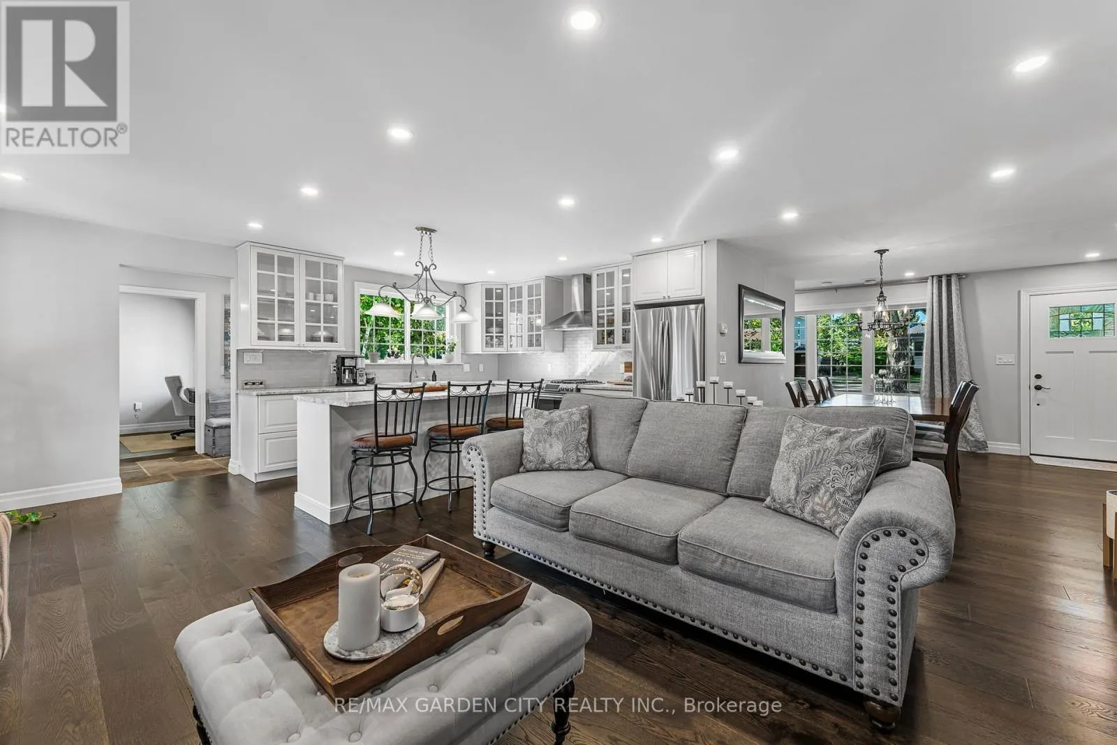 52 BEAMER AVENUE