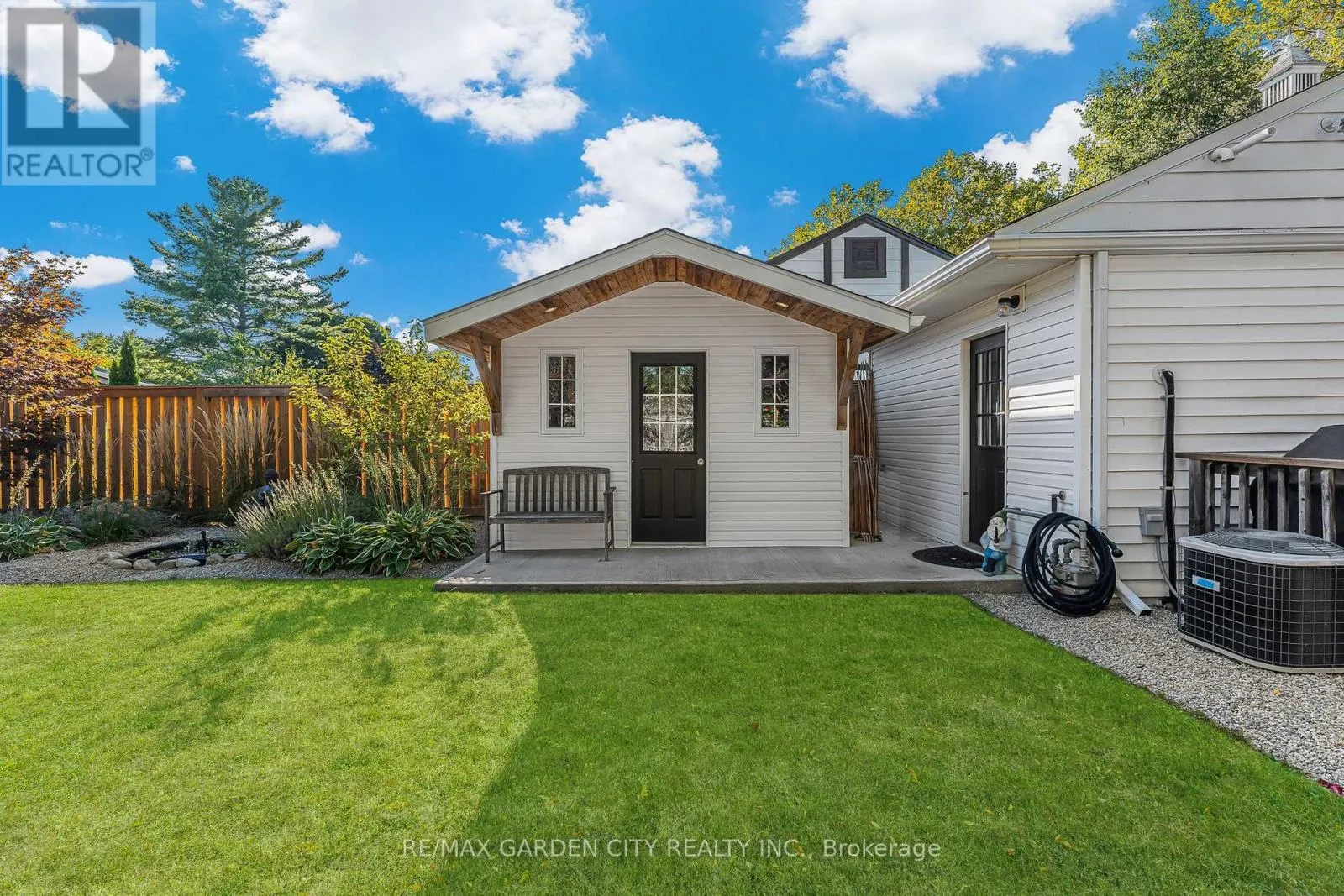 52 BEAMER AVENUE