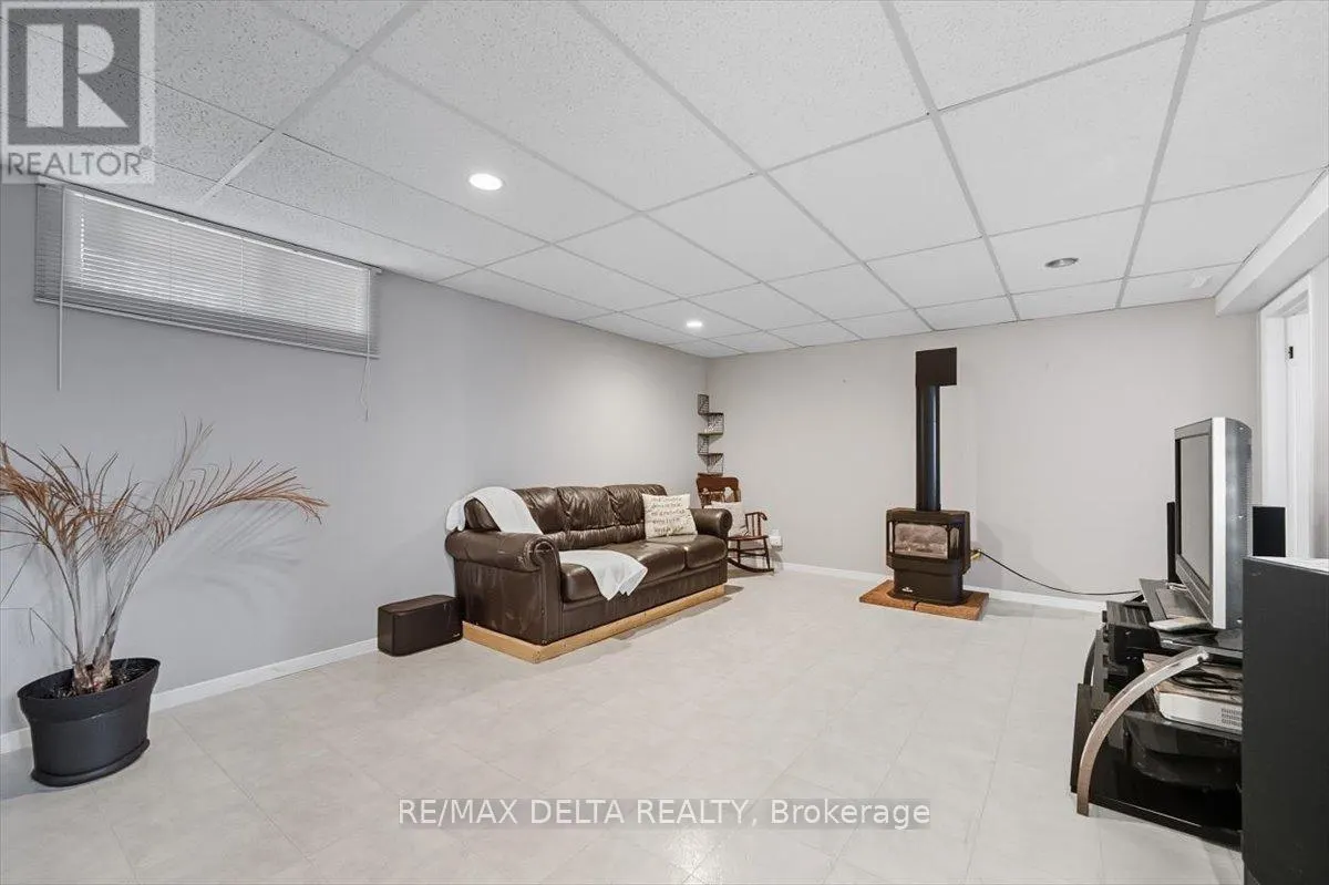 2768 JULIE STREET