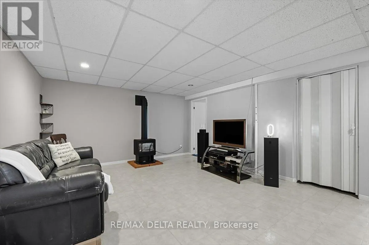 2768 JULIE STREET