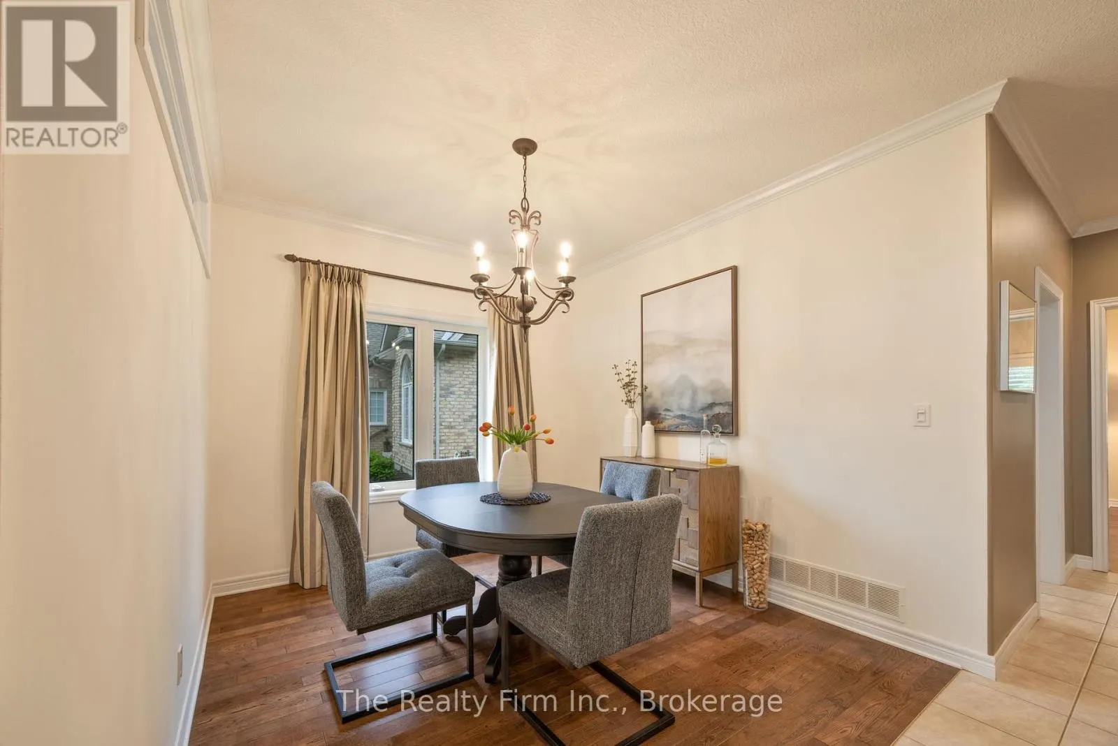 146 KNIGHTS BRIDGE ROAD