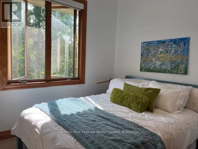 12 - 224 BLUESKI GEORGE CRESCENT, #12