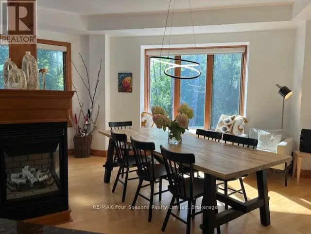 12 - 224 BLUESKI GEORGE CRESCENT, #12