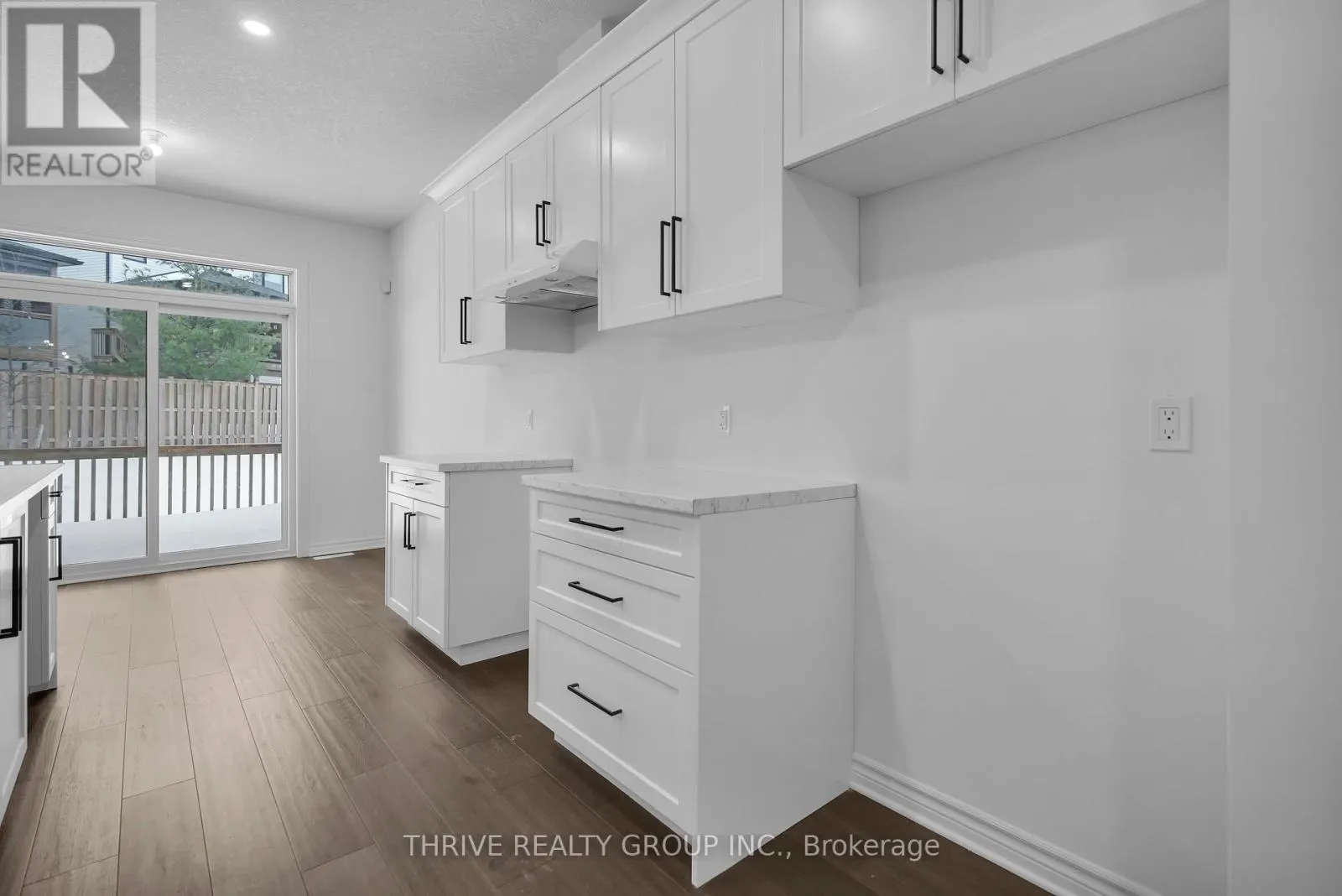 35 - 1080 UPPERPOINT AVENUE, #35