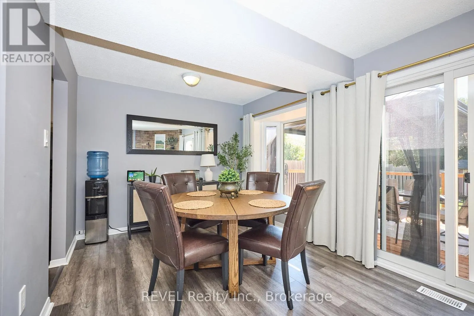 35 ROMY CRESCENT
