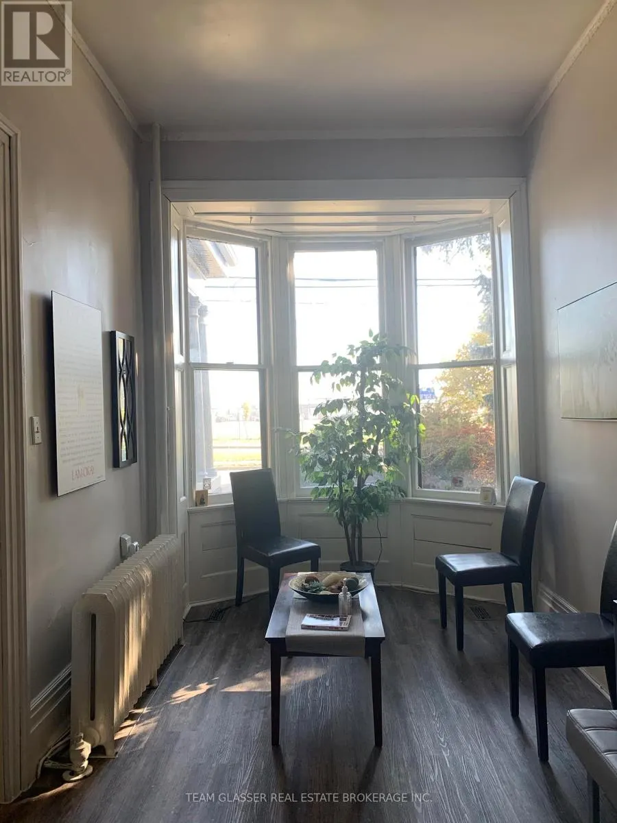 7 - 474 KING STREET, #7