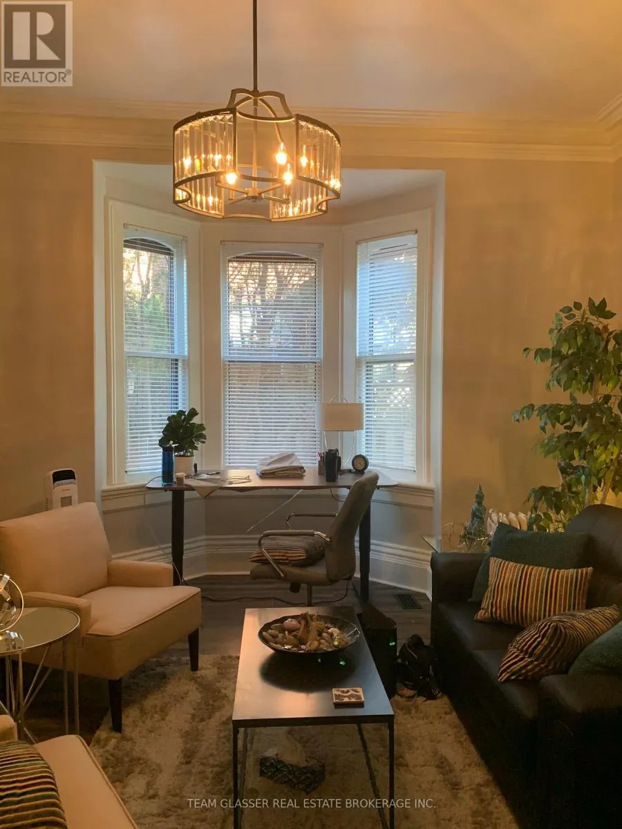 7 - 474 KING STREET, #7