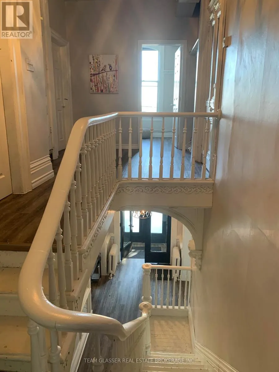 7 - 474 KING STREET, #7