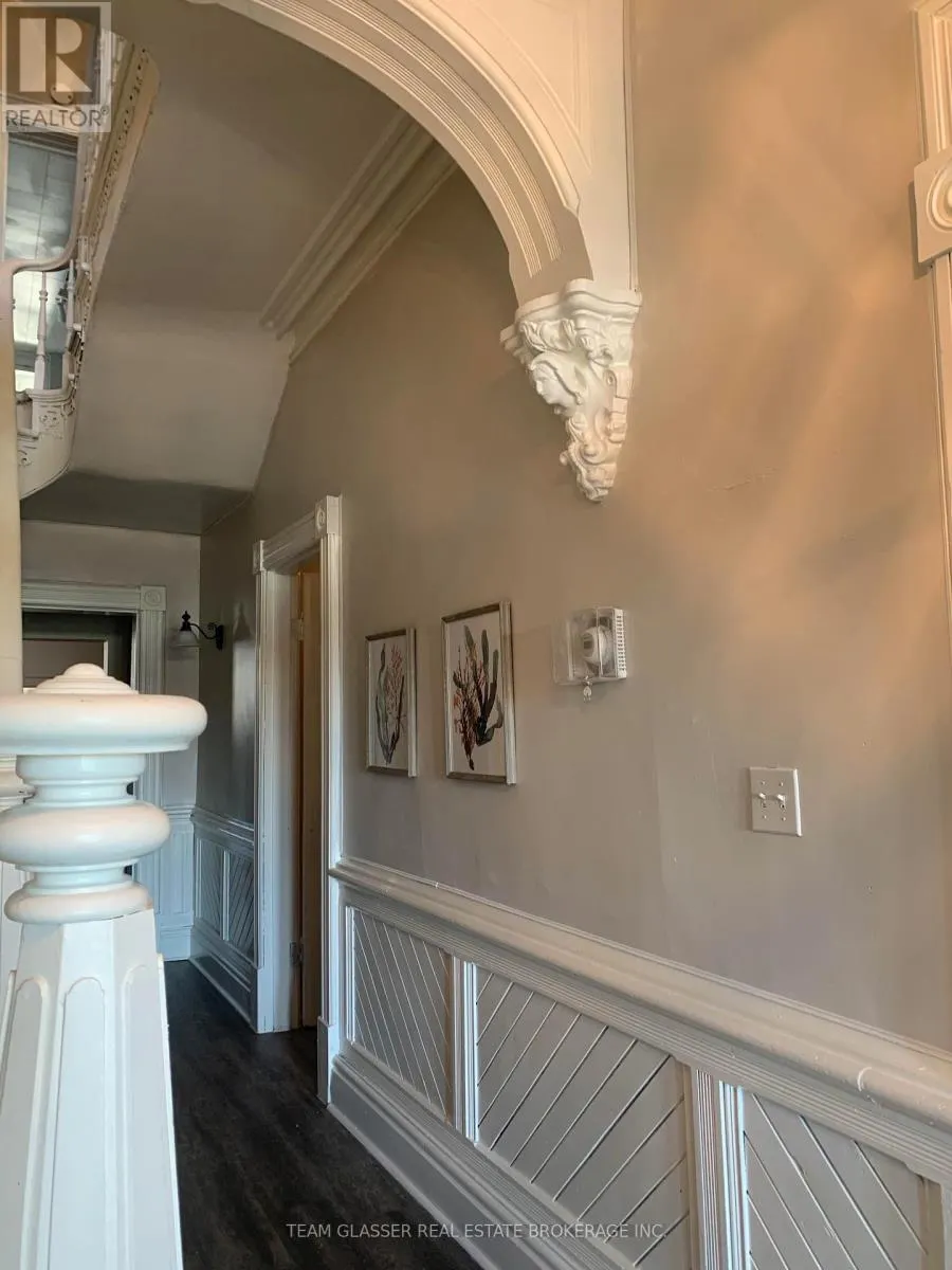 7 - 474 KING STREET, #7