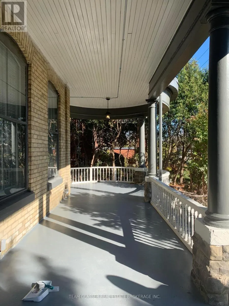 7 - 474 KING STREET, #7