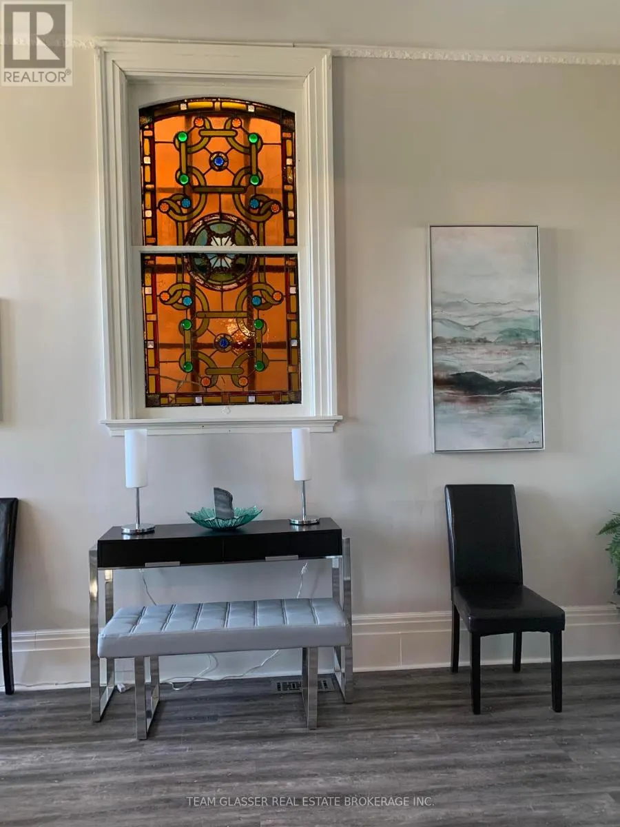 7 - 474 KING STREET, #7