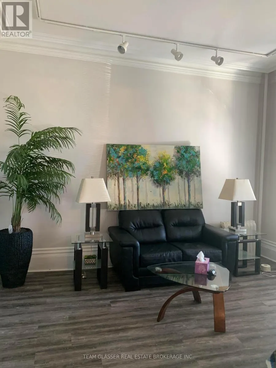 7 - 474 KING STREET, #7