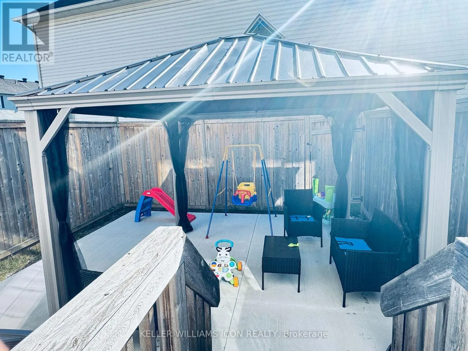 581 PEPPERVILLE CRESCENT