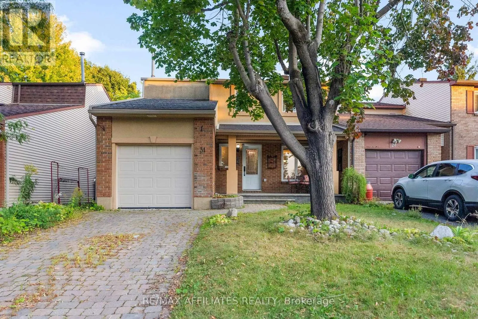 31 EXETER DRIVE