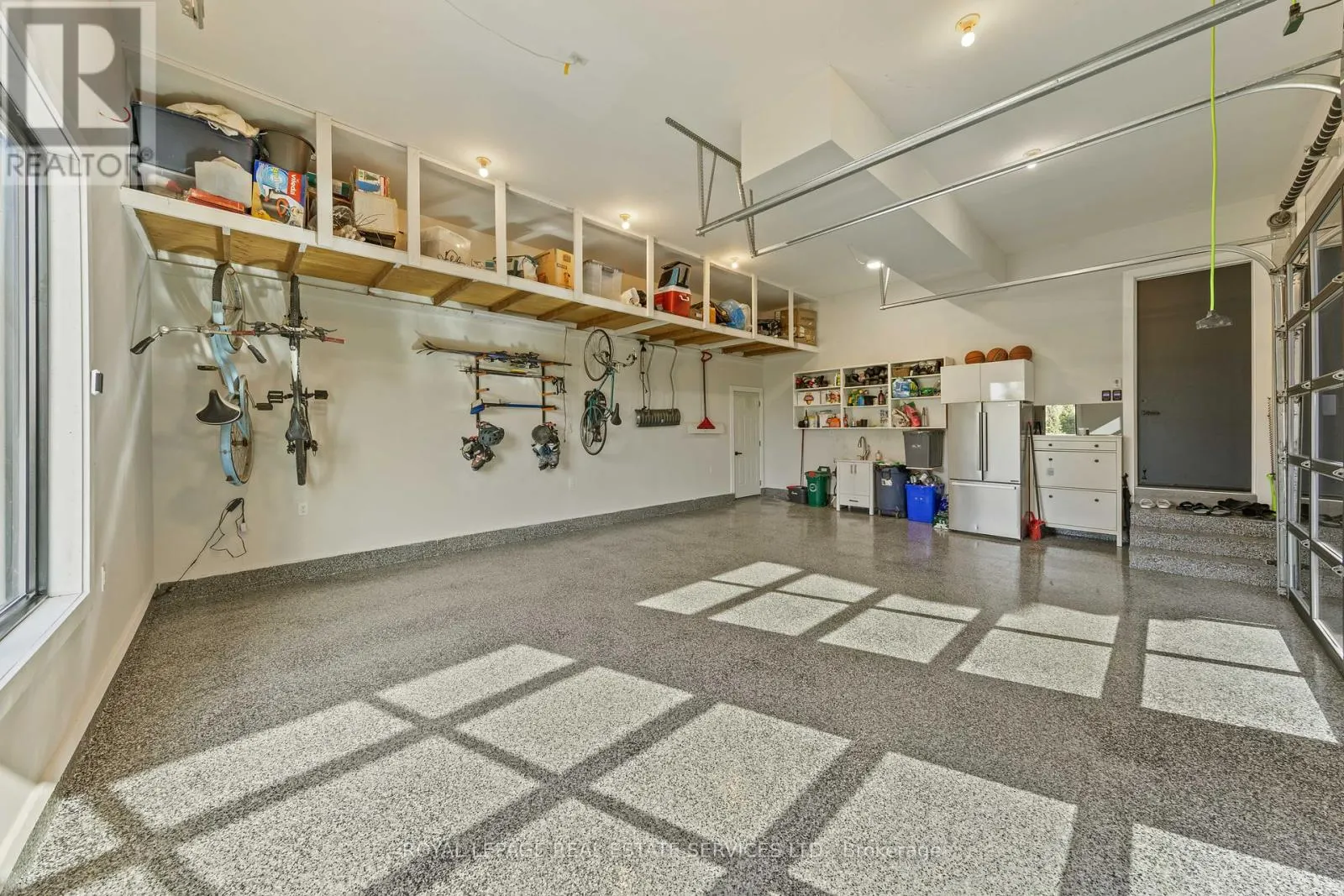 118 BARTON BOULEVARD