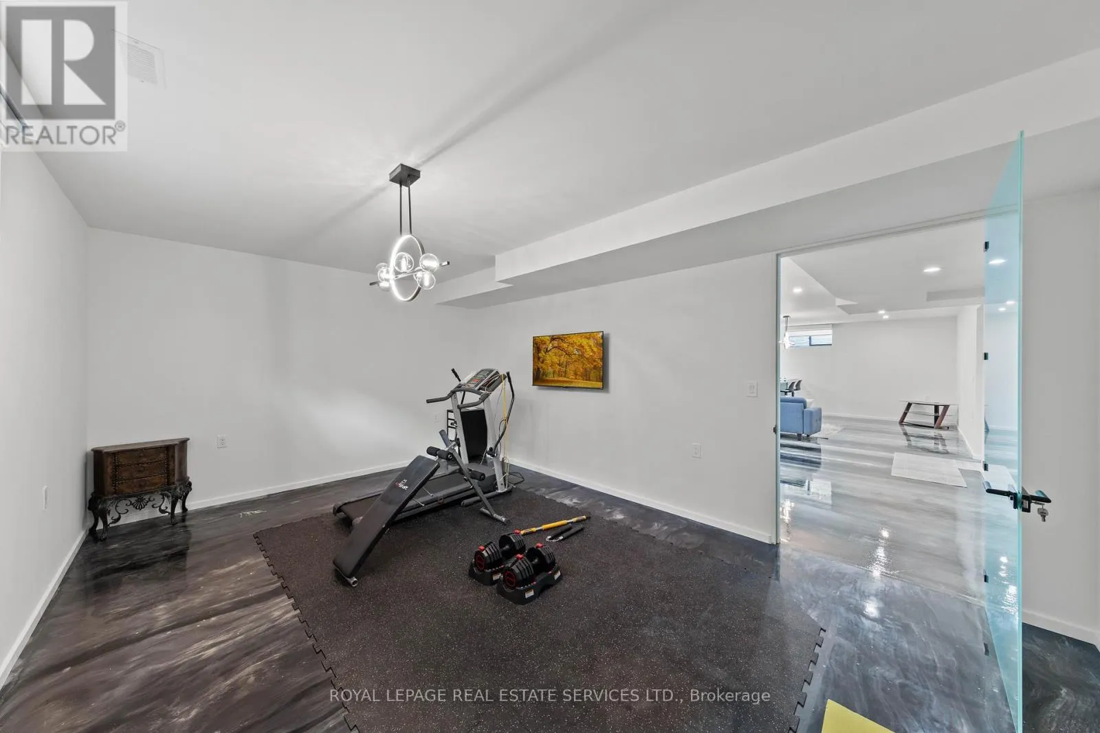 118 BARTON BOULEVARD