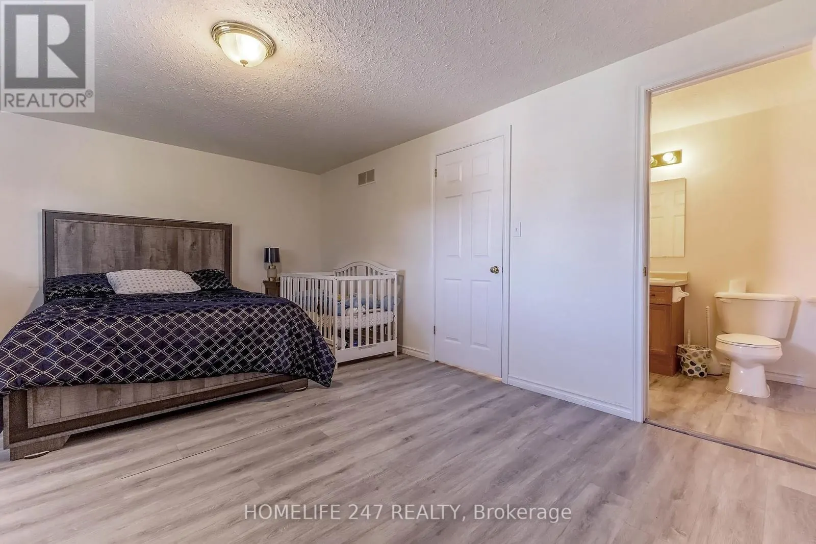 5 - 31 SCHRODER CRESCENT