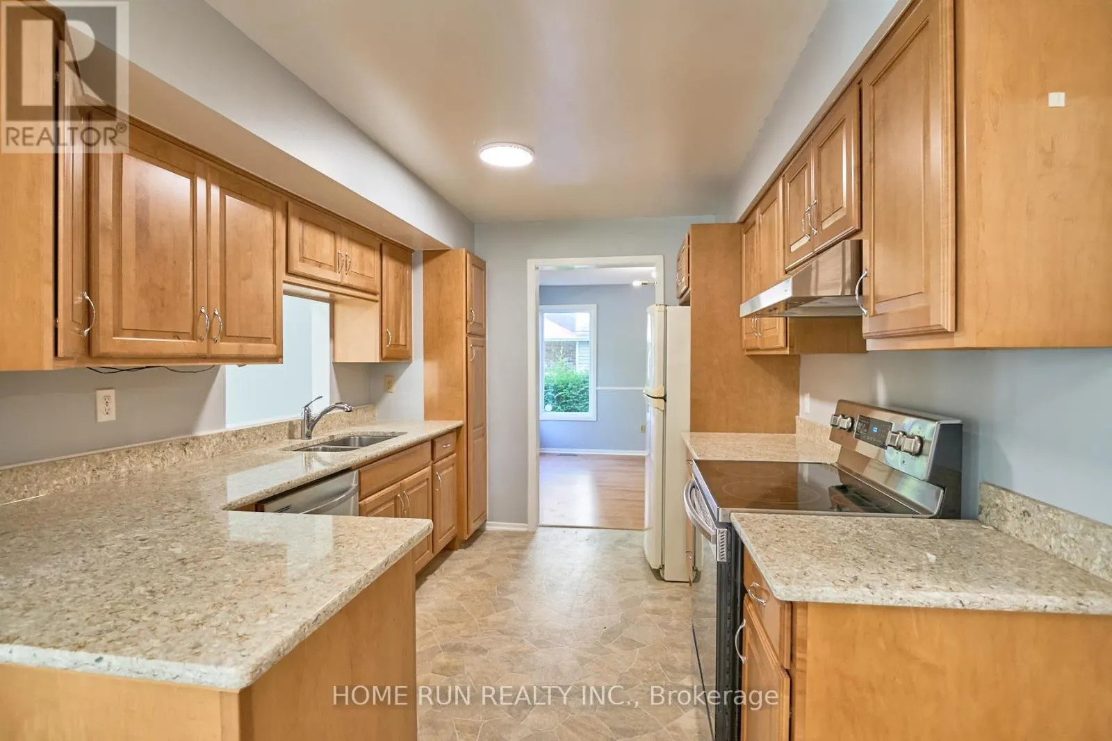 20 THIESSEN CRESCENT