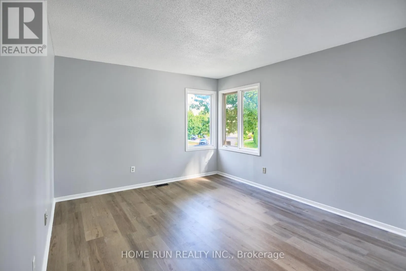 20 THIESSEN CRESCENT
