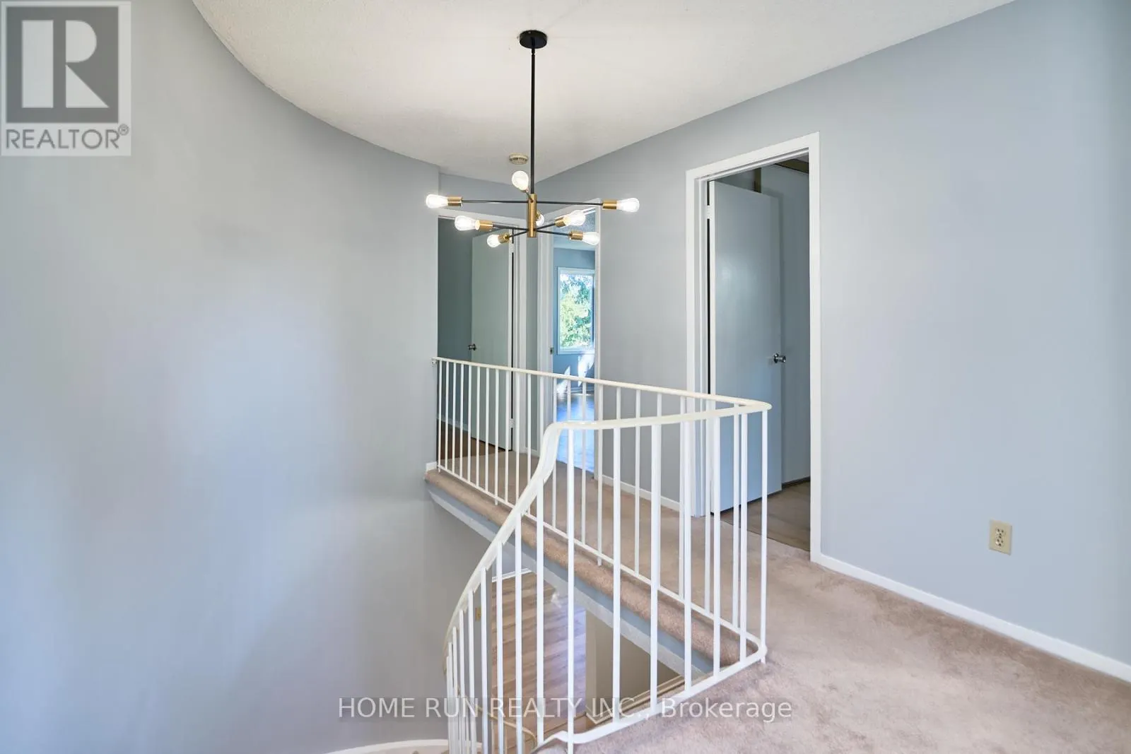 20 THIESSEN CRESCENT