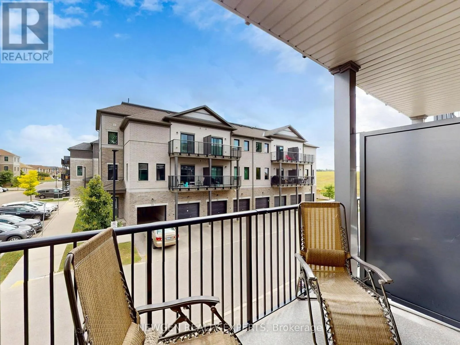 48 - 107 WESTRA DRIVE